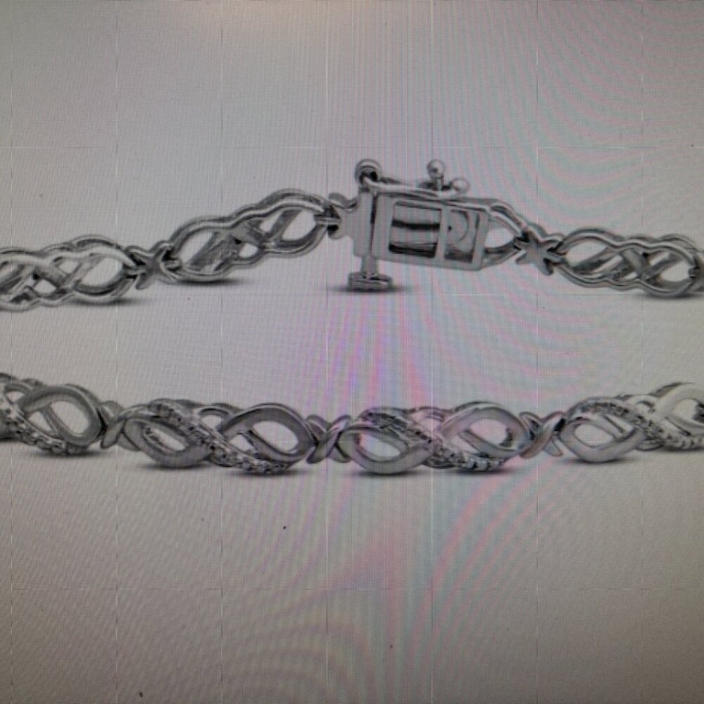 EUC  Diamond Infinity Link Bracelet 1/20 ct tw Sterling Silver 7.25"